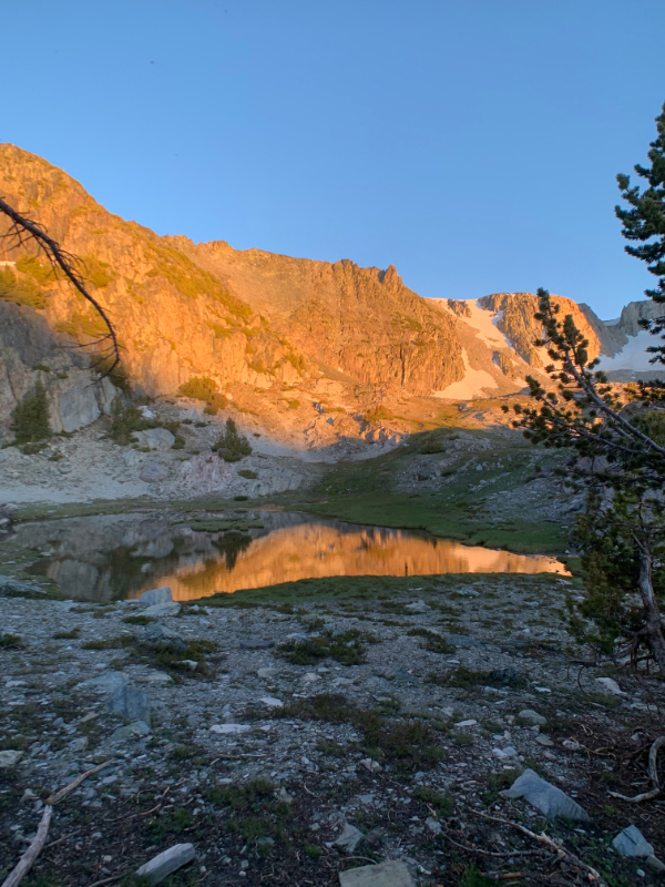sunset in mammoth backcountry