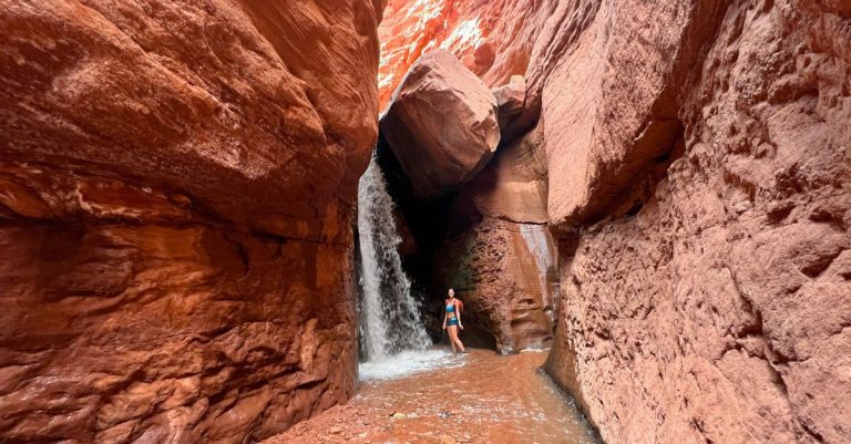 professor creek mary jane hike in moab utah