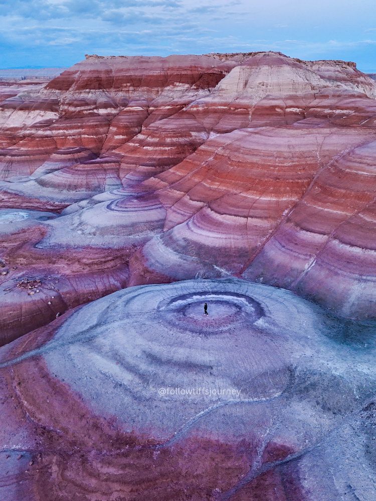 bentonite hills photos