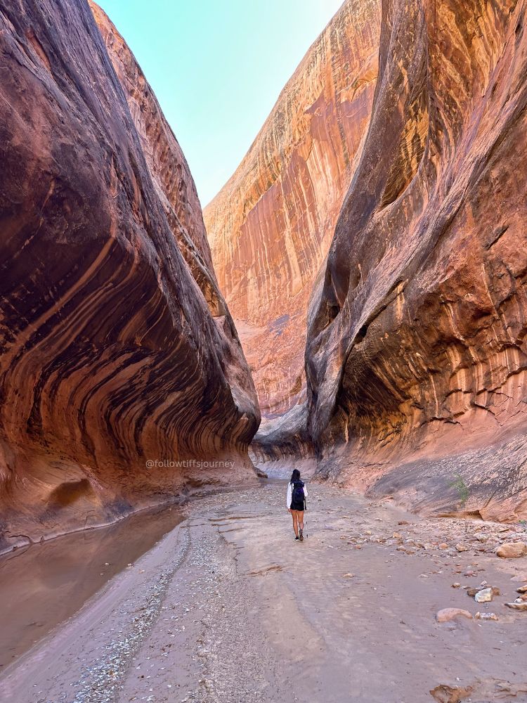 backpacking in utah canyons